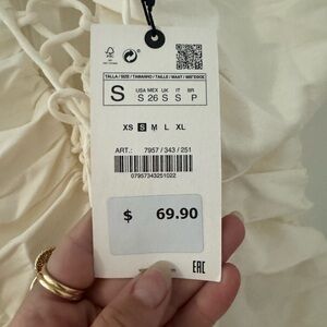 Brand new Zara dress tags on